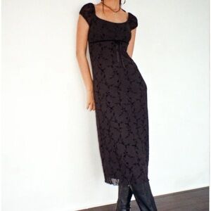 ✨motel rocks clarisse cap sleeve dress✨